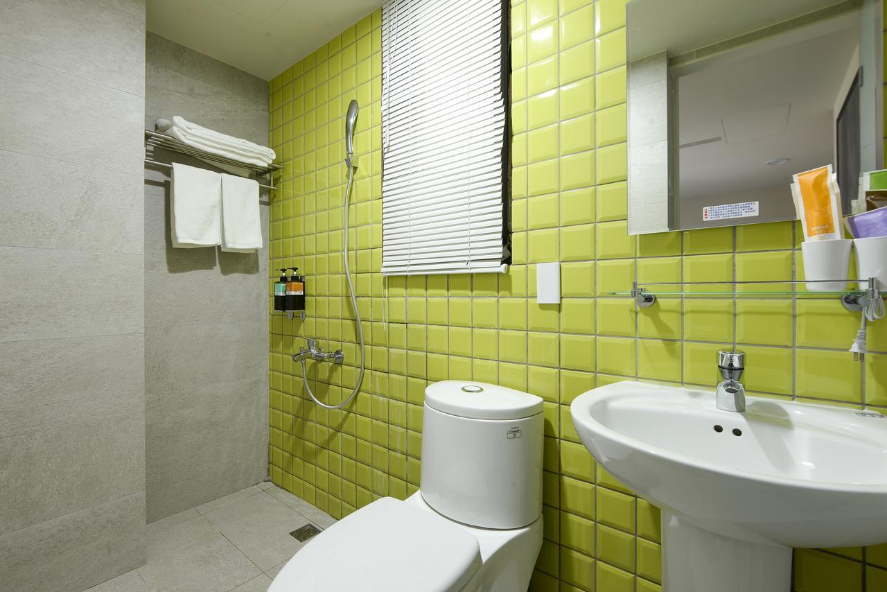 Hotel Taichung Walker Exterior foto